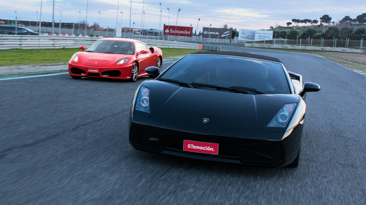 Conducir un Ferrari y un Lamborghini con GTEmoción